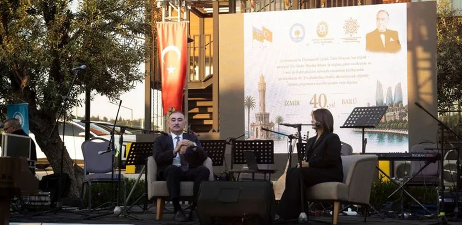 İzmir-Bakı qardaşlığının 40 illiyi qeyd olunub